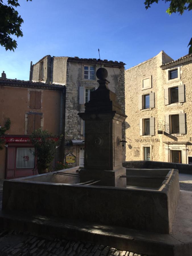 Chez Marius Gordes Vue Panoramique Sur Luberonアパートメント エクステリア 写真